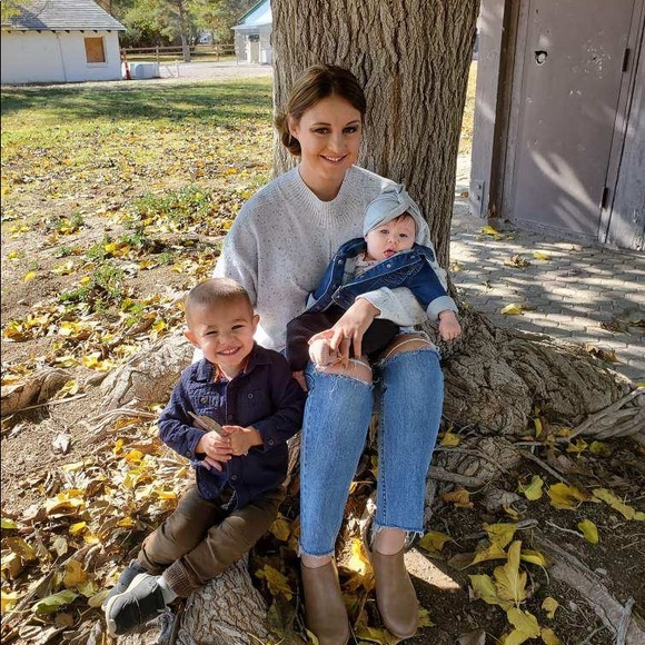 Meet your Posher, Madeline - Picture 1 of 1